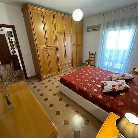 Lägenhet Casa Dolce Casa Capo dʼOrlando